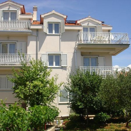 Apartments Gardijan Vodice Exterior foto