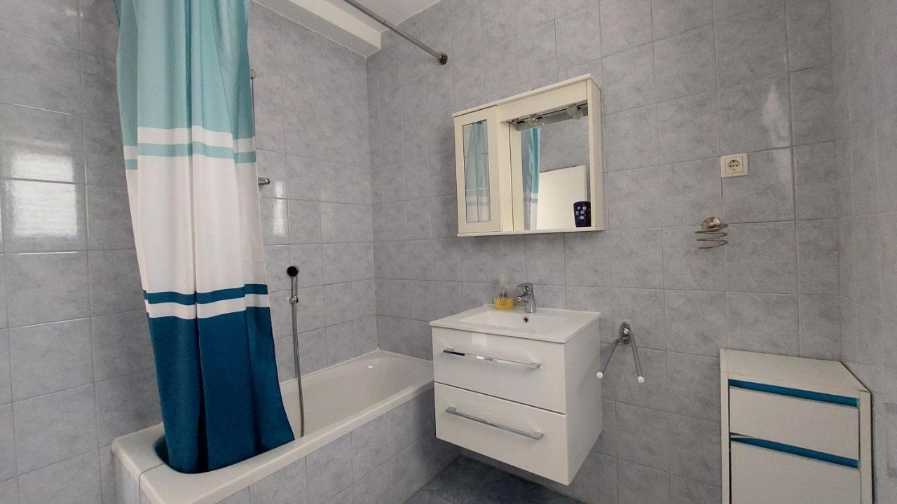 Apartments Gardijan Vodice Exterior foto