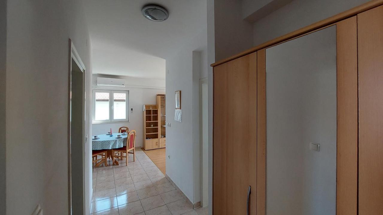Apartments Gardijan Vodice Exterior foto