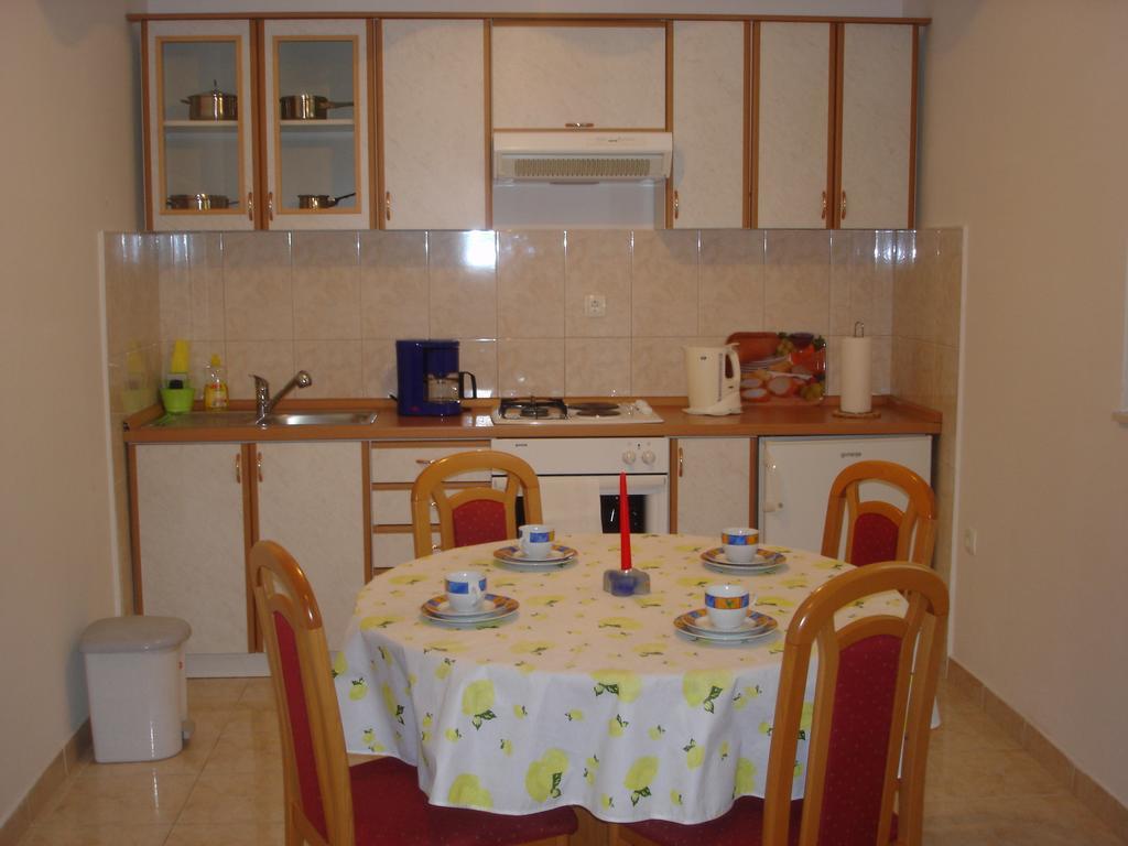 Apartments Gardijan Vodice Exterior foto